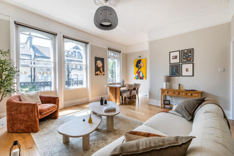 Glazbury Road, London, W14