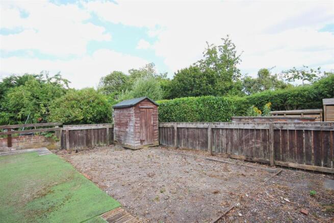 2 bed Terraced for sale Image 11