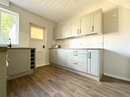 39, Cheriton Road, Leicester LE2 8DE