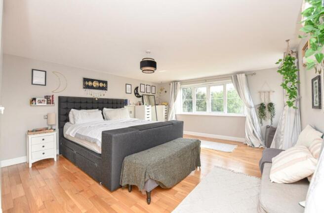 Principal Bedroom