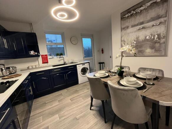 2 bed Terraced for sale Image 9