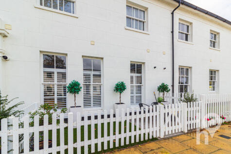 Sheppey Court, Halfway