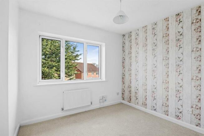 1 Hunt Avenue - bedroom 3.jpg