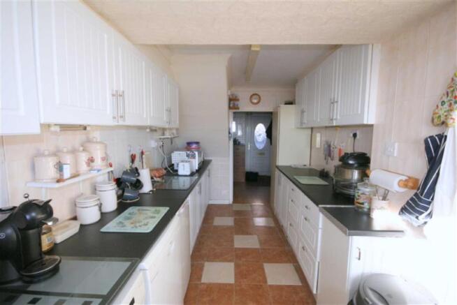 Breakfasting Kitchen