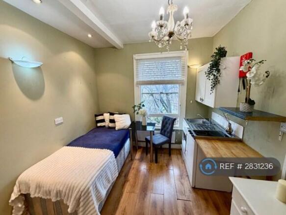 Room1