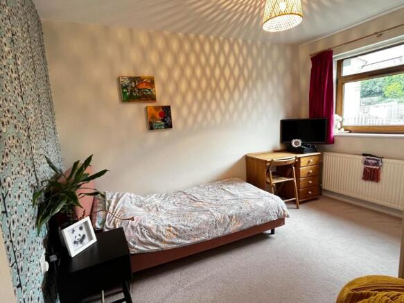 Bedroom 3.jpg