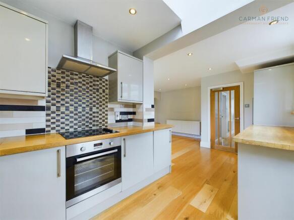 Kitchen/Dining Room