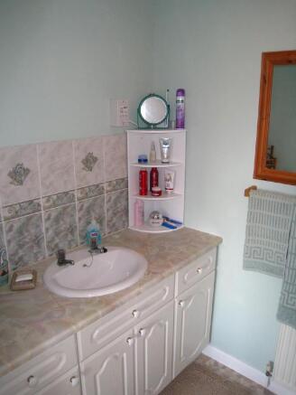 EN SUITE