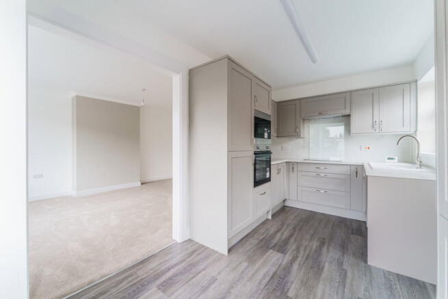 2 bed Semi-Detached Bungalow for sale Image 5