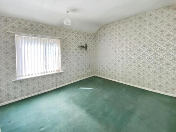 3 bed Detached for sale Image 12