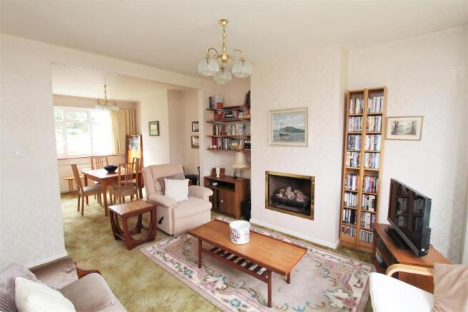 Living Room.JPG