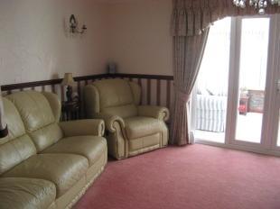 Lounge Angle 2