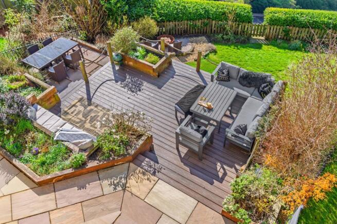 Multiple Seating Areas For Sun And Shade