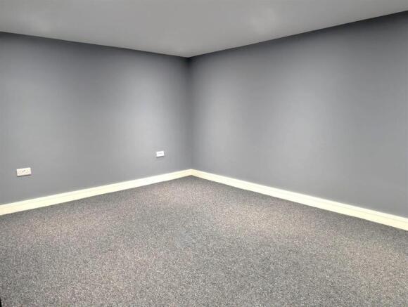 WhatsApp Image 2026-03-10 at 15.03.02 (5).jpeg