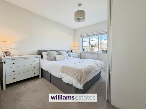 Clos Hendre, Llanfair Dyffryn Clwyd, LL15 photo 4