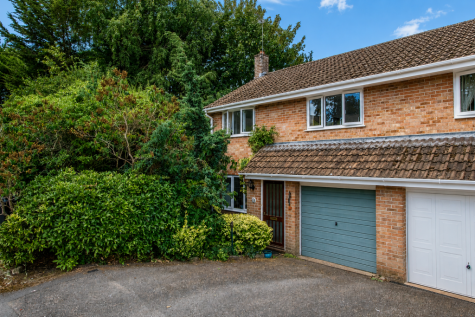 Rectory Close, Whimple
