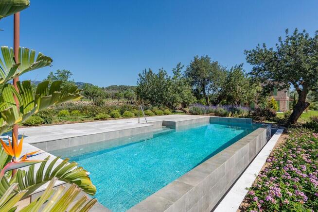Pool (1)