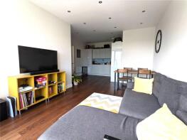 17, The Braccans, London Road, Bracknell RG12 2GR
