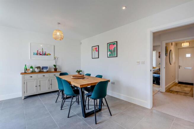 8641337-interior17-800.jpg