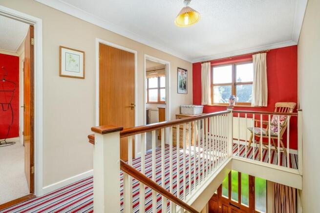 1440px1 Oaklands-...