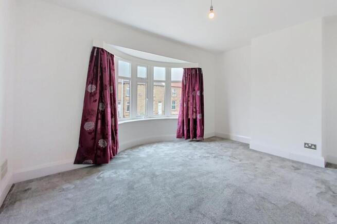 3 bed Semi-Detached for sale Image 12