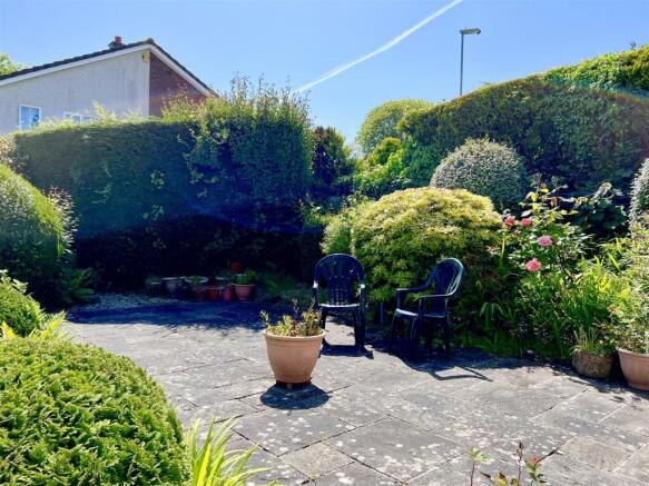 Council Tax: E
