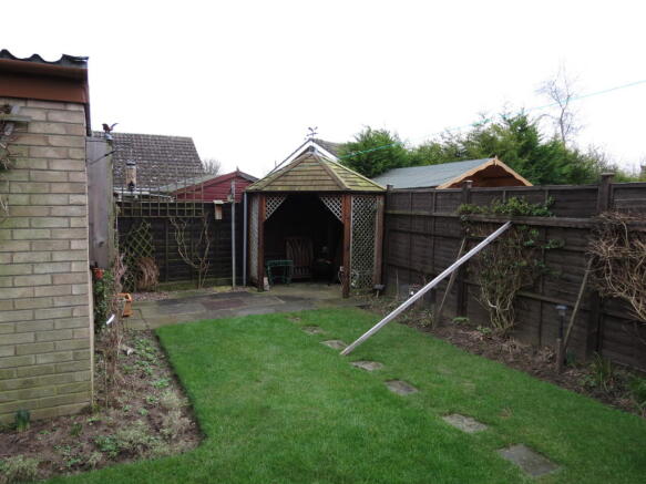 Photo 10