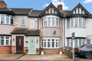 12, Shaldon Drive, Ruislip HA4 0UL