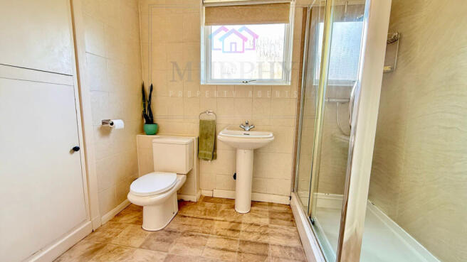 2 bed Flat for sale Image 10