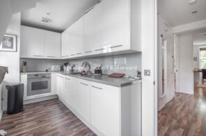 Flat 3, 1a, Old Brewery Mews, London NW3 1PZ
