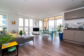 13 Drummond House, Victory Parade, Plumstead Road, Woolwich SE18 6FW