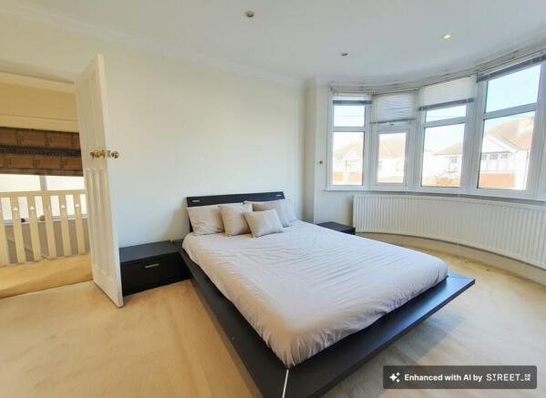 BEDROOM 2