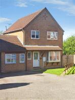 18, Helpston Close, Alfreton DE55 5AX