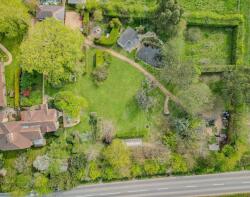 2, Locks Farm Cottage, Botley Road, Southampton SO32 1DR