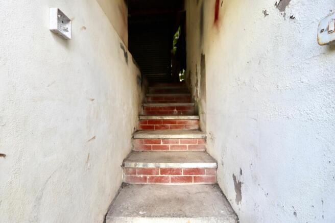 Photo 30