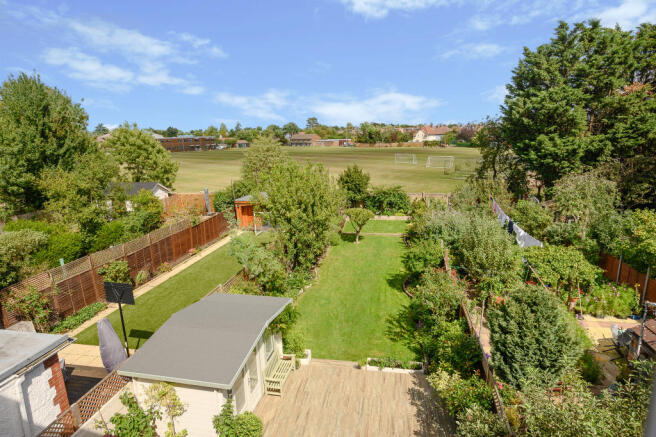 70 Aylward Road-19