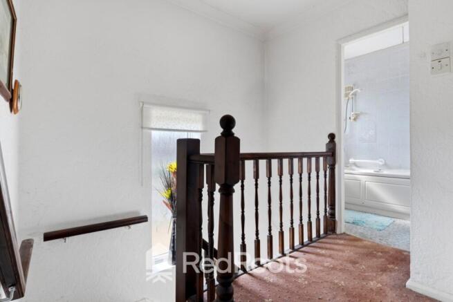 3 bed Semi-Detached for sale Image 8