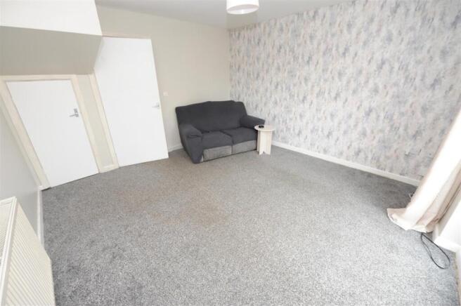 2 bed Semi-Detached for sale Image 5