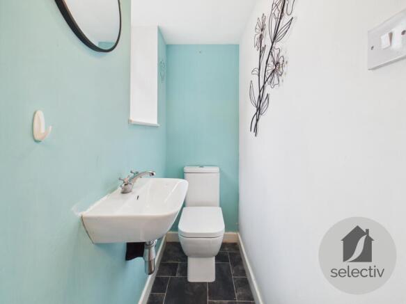 3 bed Semi-Detached for sale Image 7