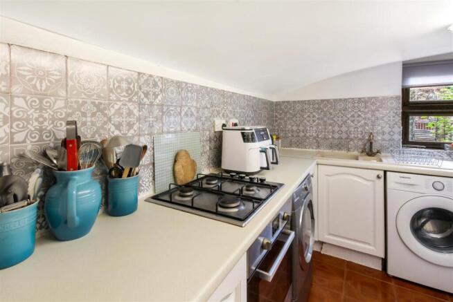 3 bed End of Terrace for sale Image 7