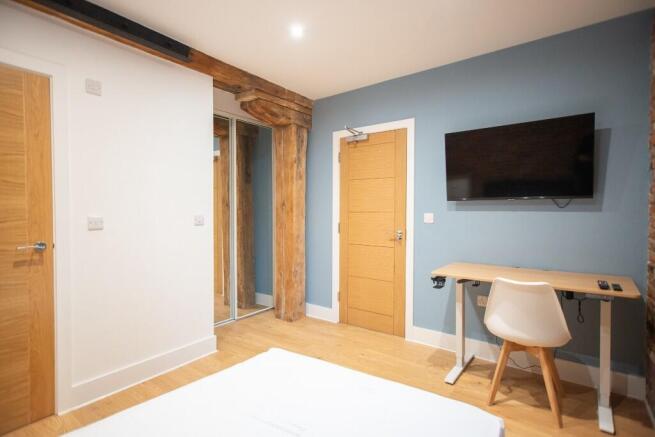 1 bed Flat Share to rent Image 10