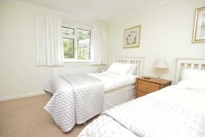 A BEDROOM 2.JPG