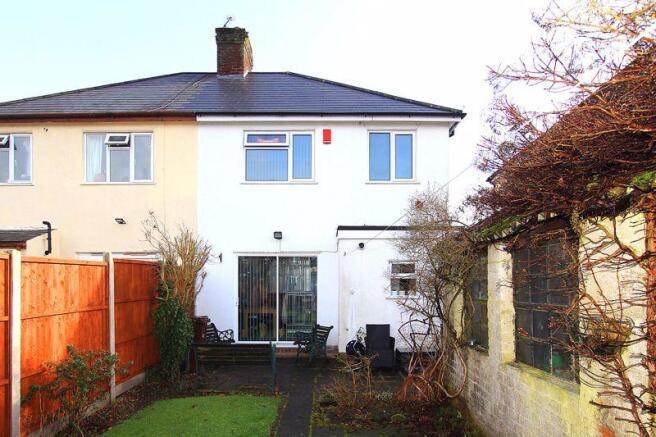REAR HOUSE