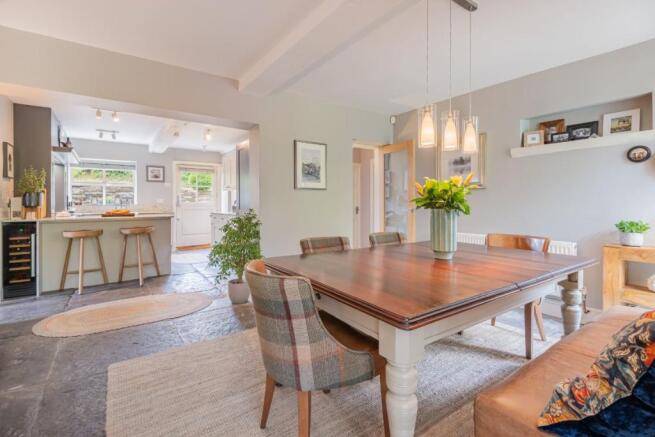 Dining/Kitchen Area