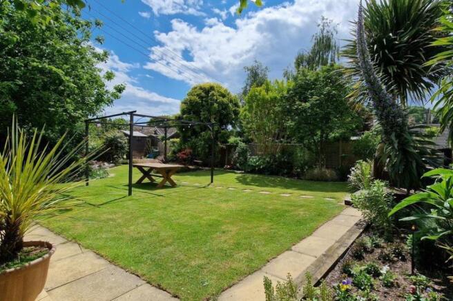 Garden 3