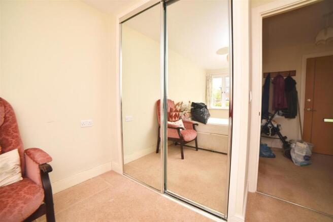 Bedroom .jpg