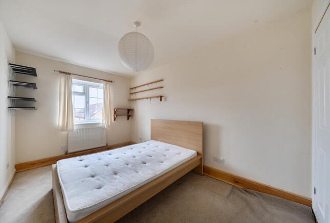 Wilkins Close, Mitcham, CR4 photo 4