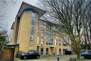 Flat 10, Willow Court, Westwood Hill, London SE26 6BQ