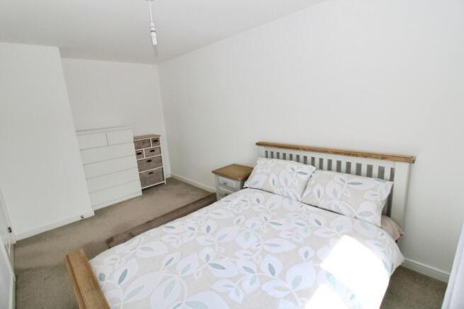 3 bed Semi-Detached for sale Image 7