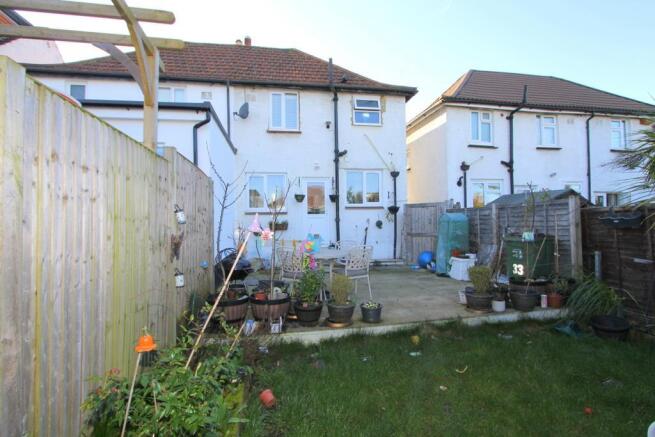 garden rear view.JPG